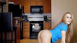 Stunning Webcam Girl Great Show - ah-me.com