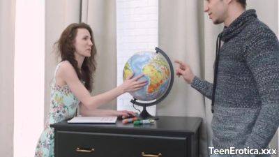 Nelyas Serves Up A Gooey Cream Pie - hotmovs.com