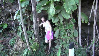 Hawaiian Virtual Vacation With Sativa Part 1 - hotmovs.com - Usa