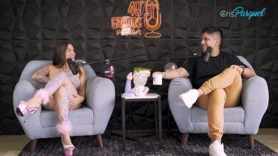 Sara Blonde - Se Mete Un Dildo Monstruoso Crispasquel - hotmovs.com