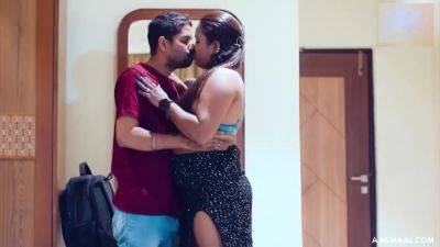 Stepbrother (2024) Fanslove Hindi Hot Short Film - desi-porntube.com - India