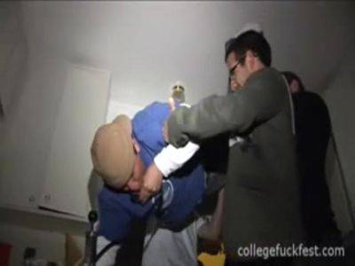 Keg stands and college cocks fucking pussy - txxx.com