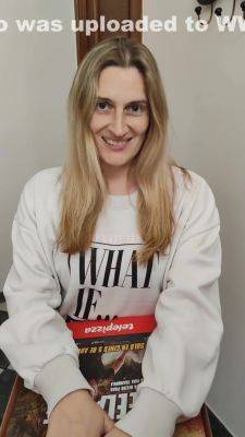 Pizza Deliver - hclips.com