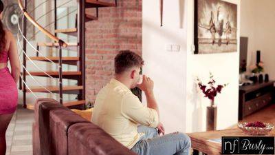 Zeynep Rossa's Juicy Plump Tits Get Fucked by Boyfriend's Hands and Pounded in HD - sexu.com