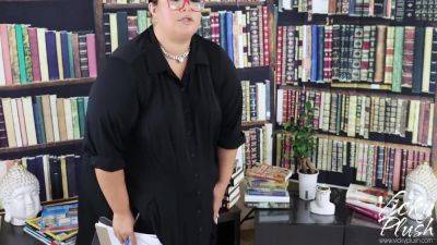 Jerking With Slutty Librarian Vicky - hclips.com