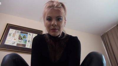 Handjobs & Dirty Talks - Tituss Dick Gets Slapped - hclips.com