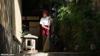 TRYCIOHMZZMBWLXONV36DASS376 - upornia.com - Japan