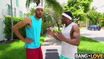 Brickzilla - Dwayne Foxxx - Open House, Open Mouth: Brickzilla, Dwayne Foxxx, Stephanie Love Threesome - veryfreeporn.com