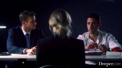 Vixenplus Addie Gets Tied Up & Fucked By Stranger On Vacation - upornia.com