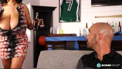 This Roxi's for You - txxx.com