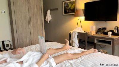 Exhibitionist's Delight: Big Dick Flashed in Hotel, Maid Agrees to Finish - veryfreeporn.com