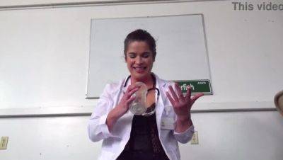 Doctor Helps Crazy Sperm Buildup - Sammi Starfish - xxxfiles.com