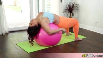 Busty MILF Scarlett Venom Enjoys POV Yoga Ball Fucking - porntry.com