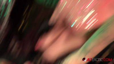 Adriana Lynn tattoos herself before fucking Sascha - hotmovs.com