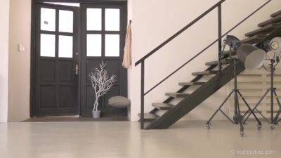 Mplstudios - Aida - upornia.com