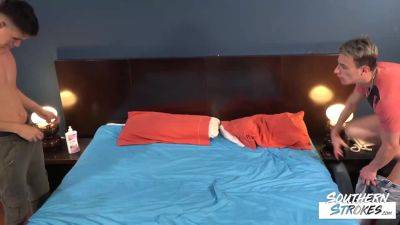 SOUTHERNSTROKES Frank Bauer Deepthroats Sly Conan Hard Dick - txxx.com