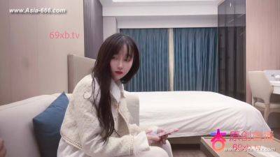 chinese man fucking callgirl in hotel.470 - hotmovs.com - China