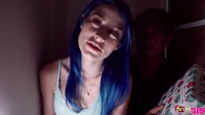 Jewelz Blu - Jewelz Blu - Unwrapping Step Sis For Christma - txxx.com