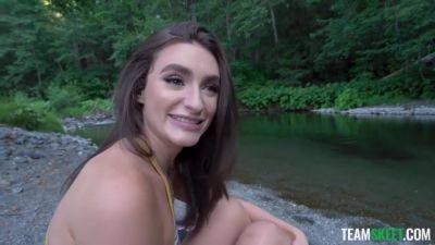 Mia Taylor - She Is In A Naughty Mood - upornia.com