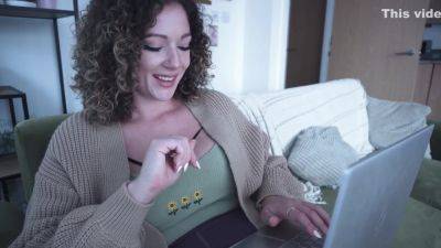 Sasha Curves In Making Mom Submit An Oedipal Affair - hclips.com