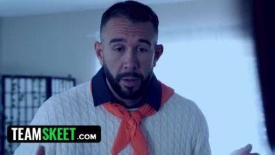 Will Pounder - Velma and Fred's Spooky Mystery: Cosplay Fun Turns X-Rated! - porntry.com