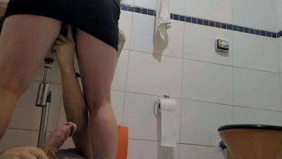 Jennifer in a dress: Testing the plumber's attraction - veryfreeporn.com - Brazil