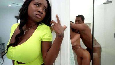 Jonathan Jordan - Naomi Foxxx - Ebony stepmom catches stepdaughter and boyfriend in shower for steamy threesome - xxxfiles.com - Jamaica