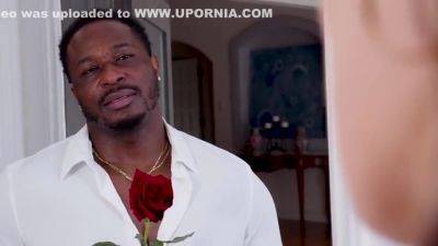 Venus Valencia - Flowers And Chocolate - upornia.com