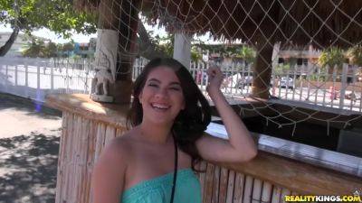 Tyler Steel - Good Chance - RealityKings with Tyler Steel, Vivienne Chance - hotmovs.com