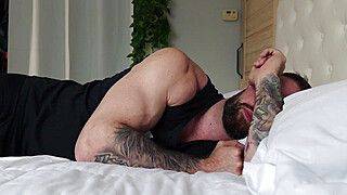 Stepdad accidentally mistakens stepdaughter as wife, leaving her creampied - ah-me.com