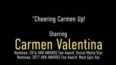Carmen Valentina - Amber Lynn gives Carmen Valentina a Relaxing Pussy Massage - hotmovs.com