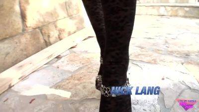 Laryne Laroche: Sexy Blonde Gets Her Pussy Fucked Hard And Filled With Cum - hotmovs.com