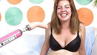 BBW Miranda Kelly Tries Machine Sex - ah-me.com