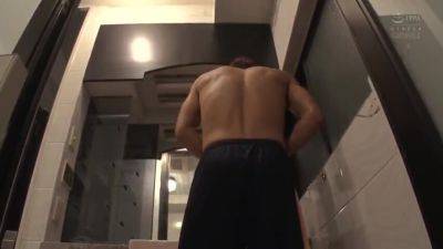 JSI692-XIYUPPVQOS482238832 - hclips.com - Japan