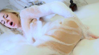 Plays In The Bath With Foam And Dildo 4k - hclips.com