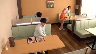 GAU847-VFTFCGUYLV231745118 - hclips.com - Japan