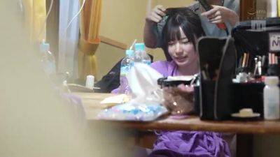 KKB839-WDAVBZAIRJ736773510 - upornia.com - Japan