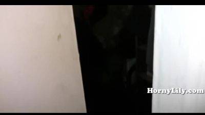 Horny Indian Stepsister Wants To Suck His Stepbrother - hotmovs.com - India