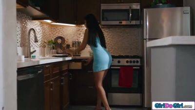 Ameena Green And Chanel Camryn - Ebonys Climaxing From Her Vibrating Toy - hotmovs.com