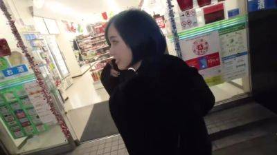 0008120_手コキ 素人ナンパ 美人などが含まれている - hotmovs.com - Japan