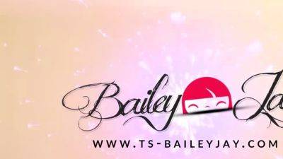 Bailey eats her own cum live on her webcam show - drtvid.com