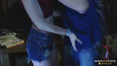 Mi Madrastra La Controladora With Stella Cox, Danny D, Leigh Darby - Brazzers - hotmovs.com - Italy - Britain