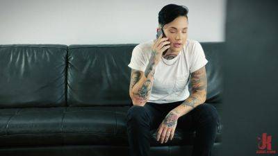 Caught And Blackmailed: Leigh Raven Takes Nikki Hearts - Kink - hotmovs.com