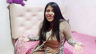 ¿Qué hice? Trabajando como NIÑERA, ¡le chupé la VERGA a mi JEFE! ¡Su ESPOSA casi nos descubre! - ah-me.com