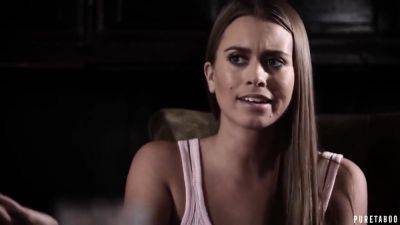 Jill Kassidy And Alexis Fawx In Crazy 3some - hotmovs.com