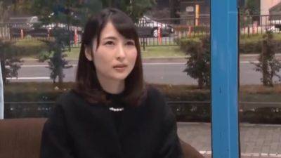 250103乳首の色とか気にする奥様に挿入i3 - txxx.com