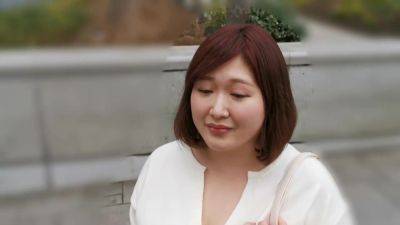 0007455_乳圧パイズリ 垂れ乳 人妻などが含まれている - txxx.com - Japan