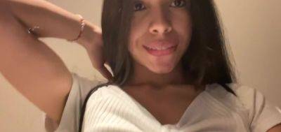 Me Atraparon En El Vestier De La Tienda Haciendo Squirt, Corriéndome Por Todos Lado ¡Que Adrenalina! - inxxx.com