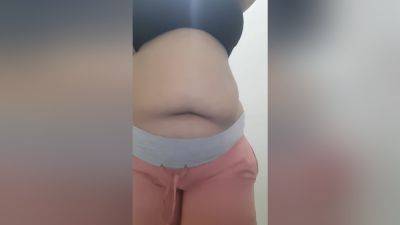 Desi India - Amazing Boobs And Big Belly .. Hot Desi Indian - desi-porntube.com - India