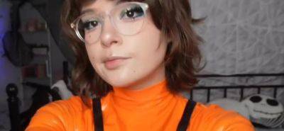 Velma wants to taste your cum - inxxx.com